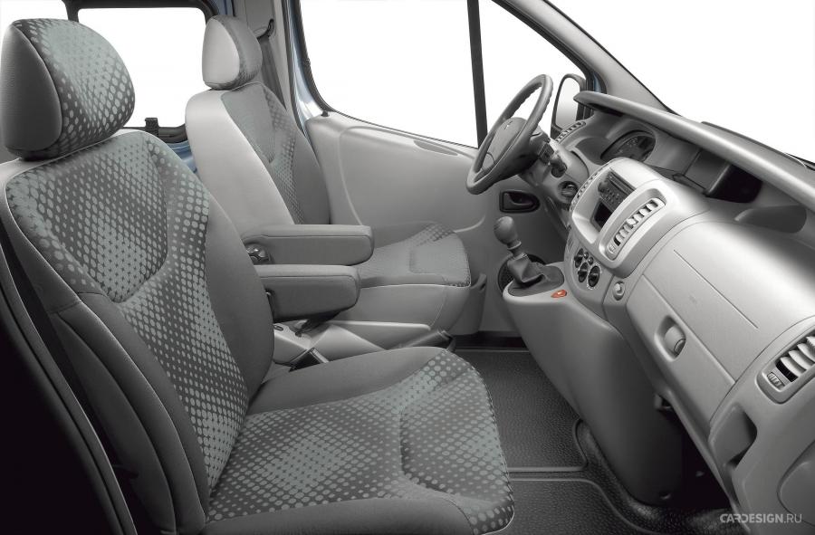 Renault Trafic Passenger Car 2006 года  (фото 18 из 23)